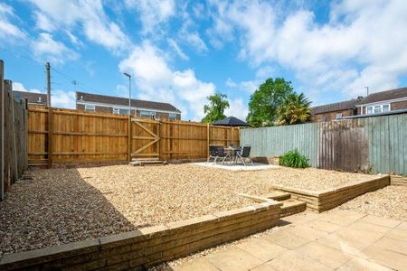 Mixed use to rent - Photo 5