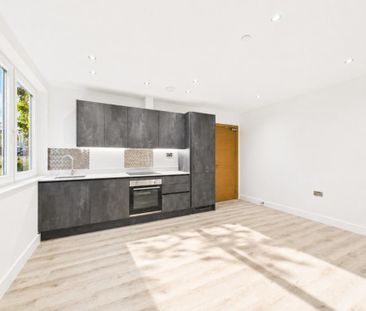 1 bedroom apartment to rent - Photo 2