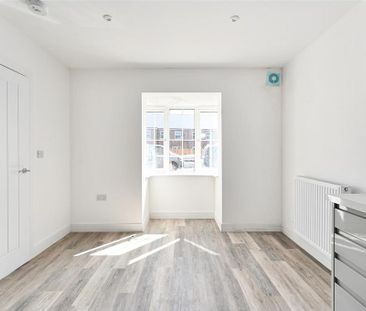 3 bedroom end of terrace house to rent - Photo 5