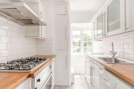 Surbiton Crescent, Kingston, KT1 - Photo 5