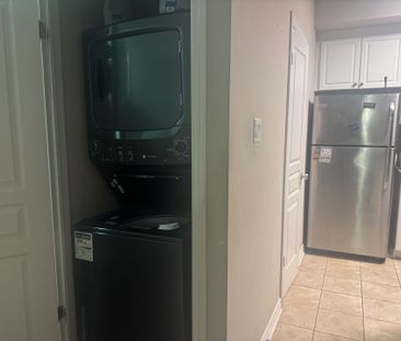 For Lease - 190 Hornchurch Lane Unit# B, Barrhaven, Ontario - Photo 3