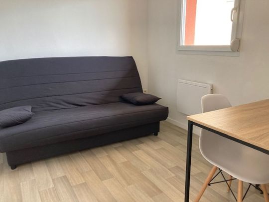 SUPERBE T2 BIS EN RESIDENCE SECURISEE AVEC GRAND BALCON ET PARKING - Photo 1