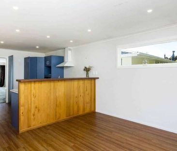 Charming 3BR Family Home in Te Marua - Photo 1