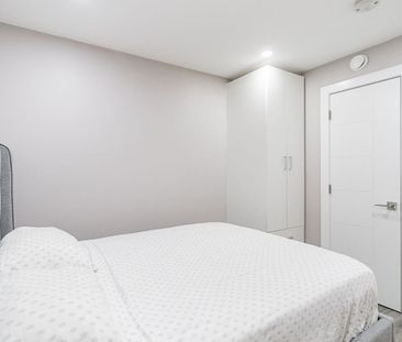 3356 West 3rd Avenue apartment — Vancouver, BC (2-Bedroom) - 2 Bedroom - Photo 1