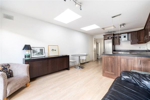 19A Priory Walk Whitehall Road Terenure Dublin 12 - Photo 1