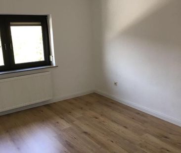 OS- Lechtingen 3 Zi,K,Bad,EBK, Keller, Stellplatz - Photo 3