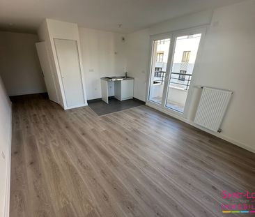 Appartement Poissy 1 pièce(s) 29.40 m2, - Photo 2