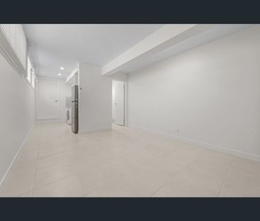 1/5 Chartwell Street, Aspley, Qld 4034 - Photo 5