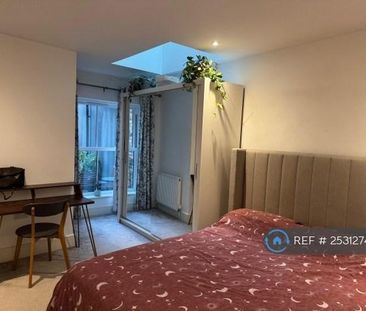 2 bedroom flat to rent - Photo 6