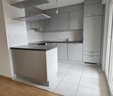 Renovierte 3.5 Zimmerwohnung in Düdingen ! - Photo 2