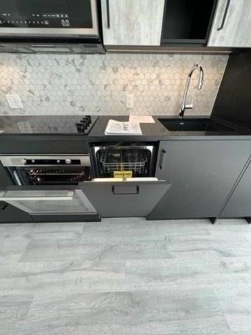 For Lease - 251 Manitoba Street Unit# 2006, Toronto, Ontario - Photo 2