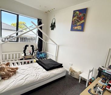 Spacious affordable 3-Bedroom Family Home in Henderson - Photo 4
