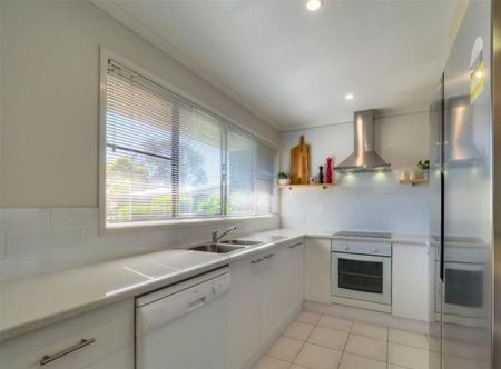 1/3 Heran Court Urangan QLD - Photo 5