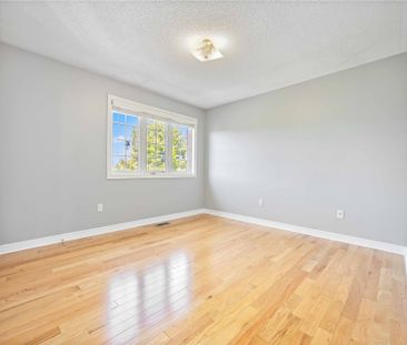 For Lease - 10 Pogonia Street, Toronto, Ontario - Photo 3