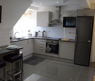 6 bedroom house of multiple occupation to rent - Photo 6