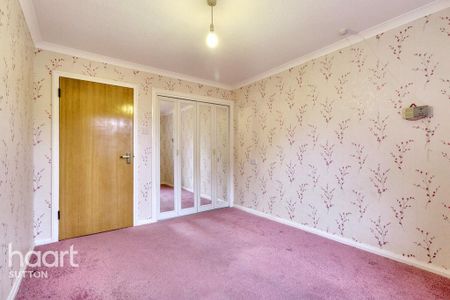 1 bedroom retirement property to rent - Photo 4