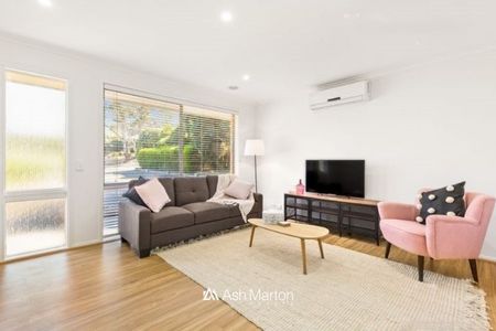 105 Raphael Crescent, Frankston, VIC 3199 - Photo 3