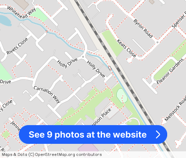 Holly Drive, Aylesbury, HP21 - Photo 1