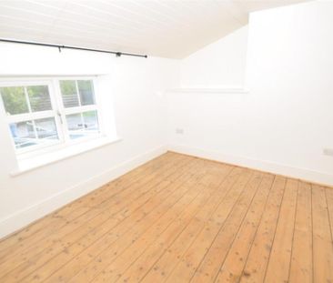 2 bedroom end of terrace house to rent - Photo 6
