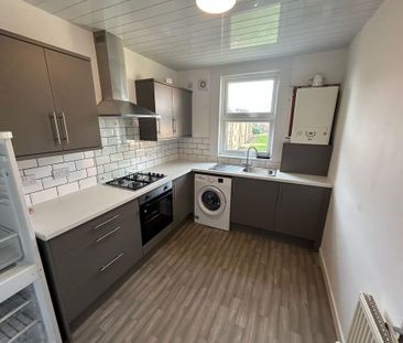 2 bedroom flat to rent - Photo 6