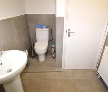 1 bedroom ground floor flat to rent - Photo 4