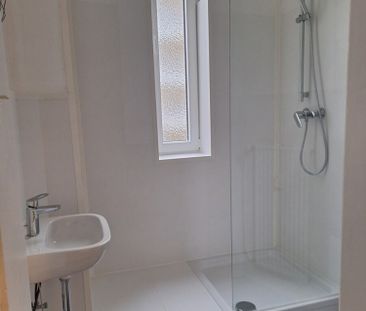 Frisch renovierte 3- ZW in der Langenbeckstr. 10 in Kiel zu vermiet... - Photo 4