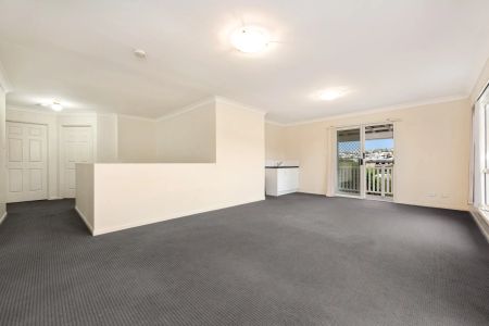 16 Pembridge Place, Carindale. - Photo 5