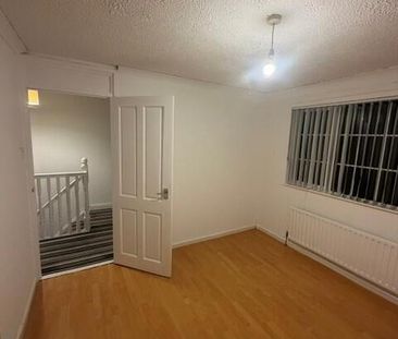 5 Lacken Walk, Newtownabbey, BT36 6BH - Photo 1