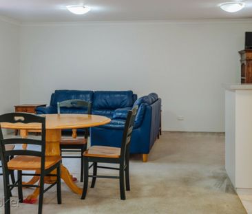 Inner City Living - Photo 3