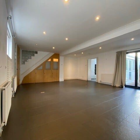 Westfield Place, Bristol - Photo 1