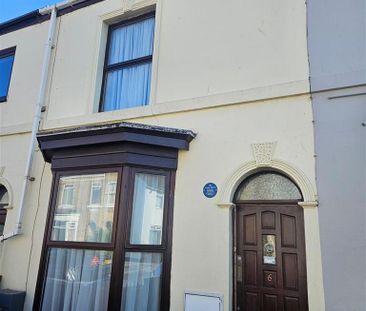 2 bedroom terraced house to rent - Photo 6