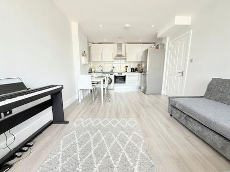 1 bedroom flat to rent - Photo 5