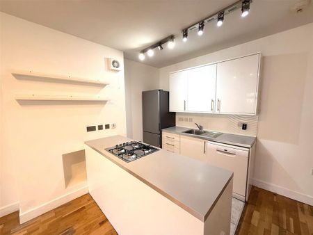 2 bedroom maisonette to rent - Photo 5