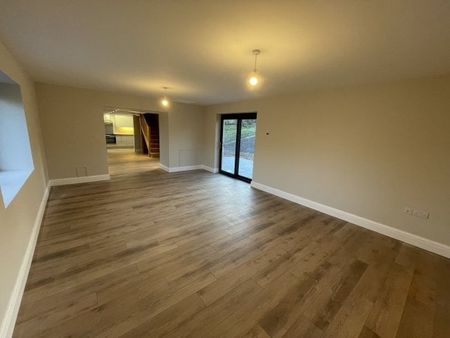 Portfield Gate, Haverfordwest, SA62 - Photo 4