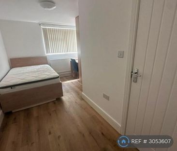 1 bedroom in a house share to rent - Photo 6
