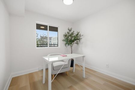 Spacious and modern 2 bedroom - Photo 5