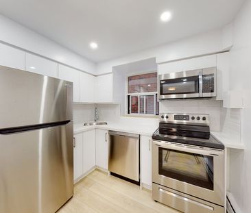 3 East 37th | 3 East 37th Street, Hamilton - Photo 1