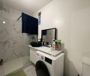 Location Appartement Rosny-sous-Bois 93110 - Photo 3