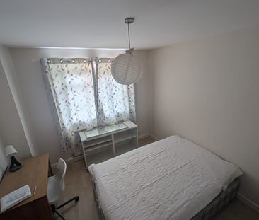 Room in a Shared House, Furness Road, M14 - Photo 5