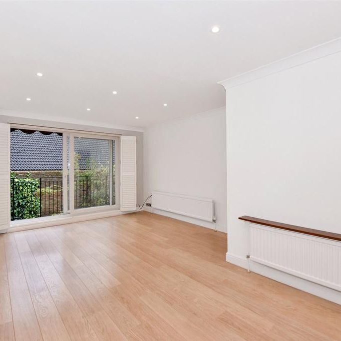 2 bedroom duplex to rent - Photo 1