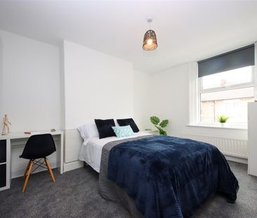 3 bed flat to rent in Bolingbroke Street, Heaton, NE6 - Photo 4