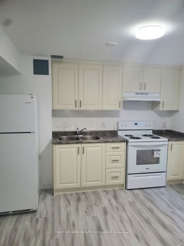 For Lease - 65 Michigan Avenue, Brampton, Ontario - Photo 2