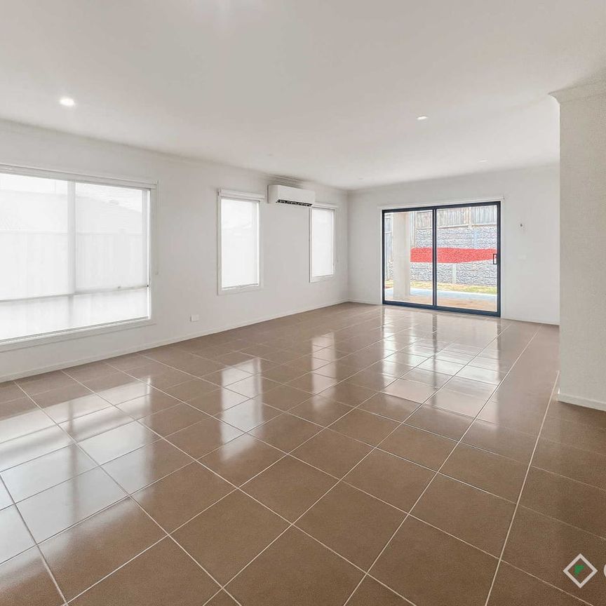 Brand New In Waterford Rise! - Photo 1