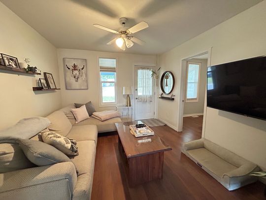 For Lease - 661 Fourth Avenue, Tay, Ontario - Photo 1