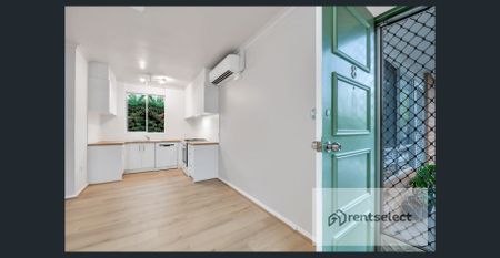 Beautifully presented and in a Lifestyle Location! - Photo 4