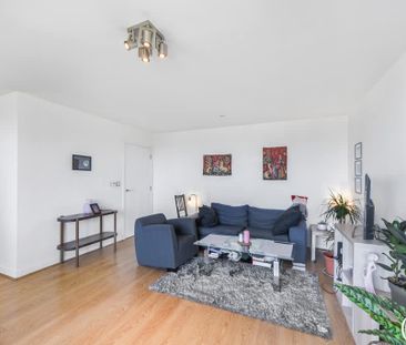 Panoramic Tower, Hay Currie Street E14 - Photo 4