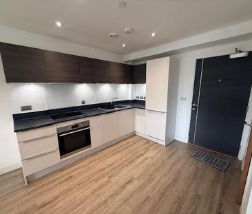 1 bedroom apartment to rent - Photo 2