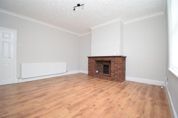 Hilda Street, Ossett - Photo 1