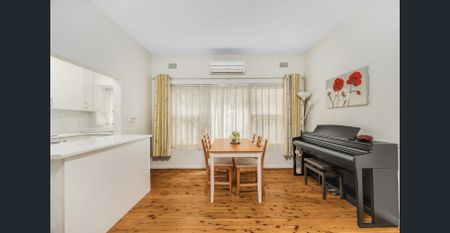 Generously proportioned located in a prime lifestyle address - Photo 4