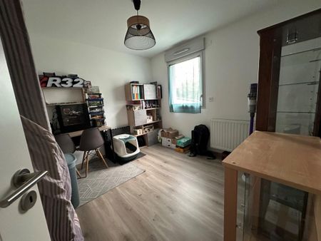 Location Appartement 3 pièces 62m² BONNEVILLE 74130 - Photo 3